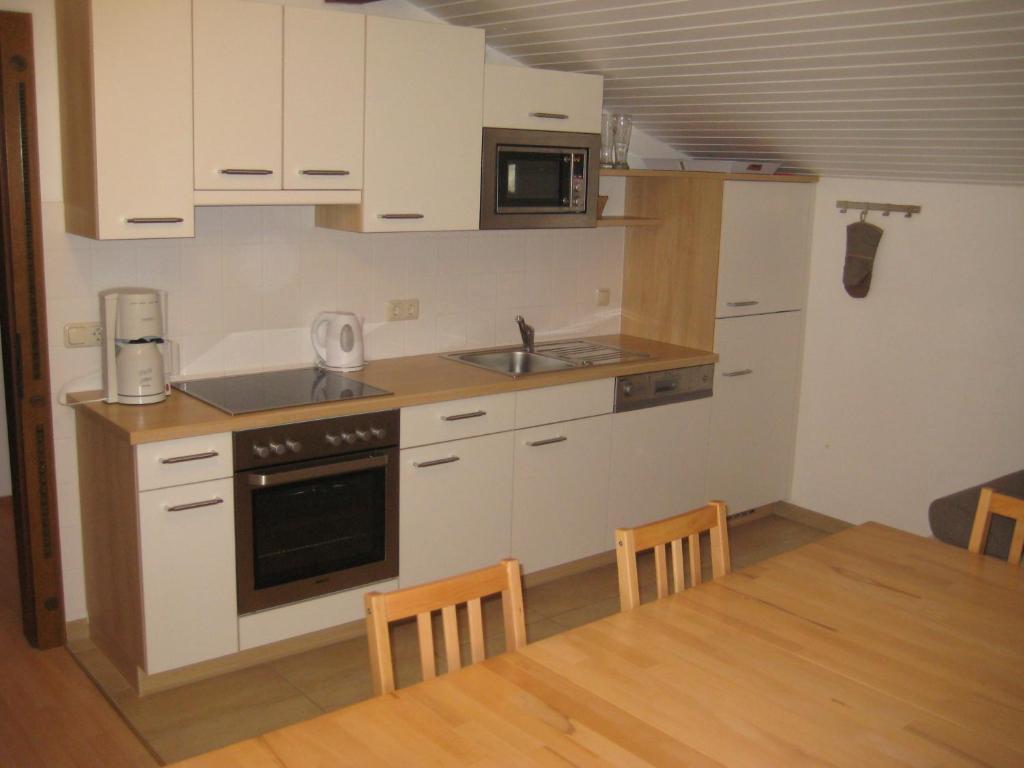 Apartments Spiegl Holzmann Bischofshofen Rum bild